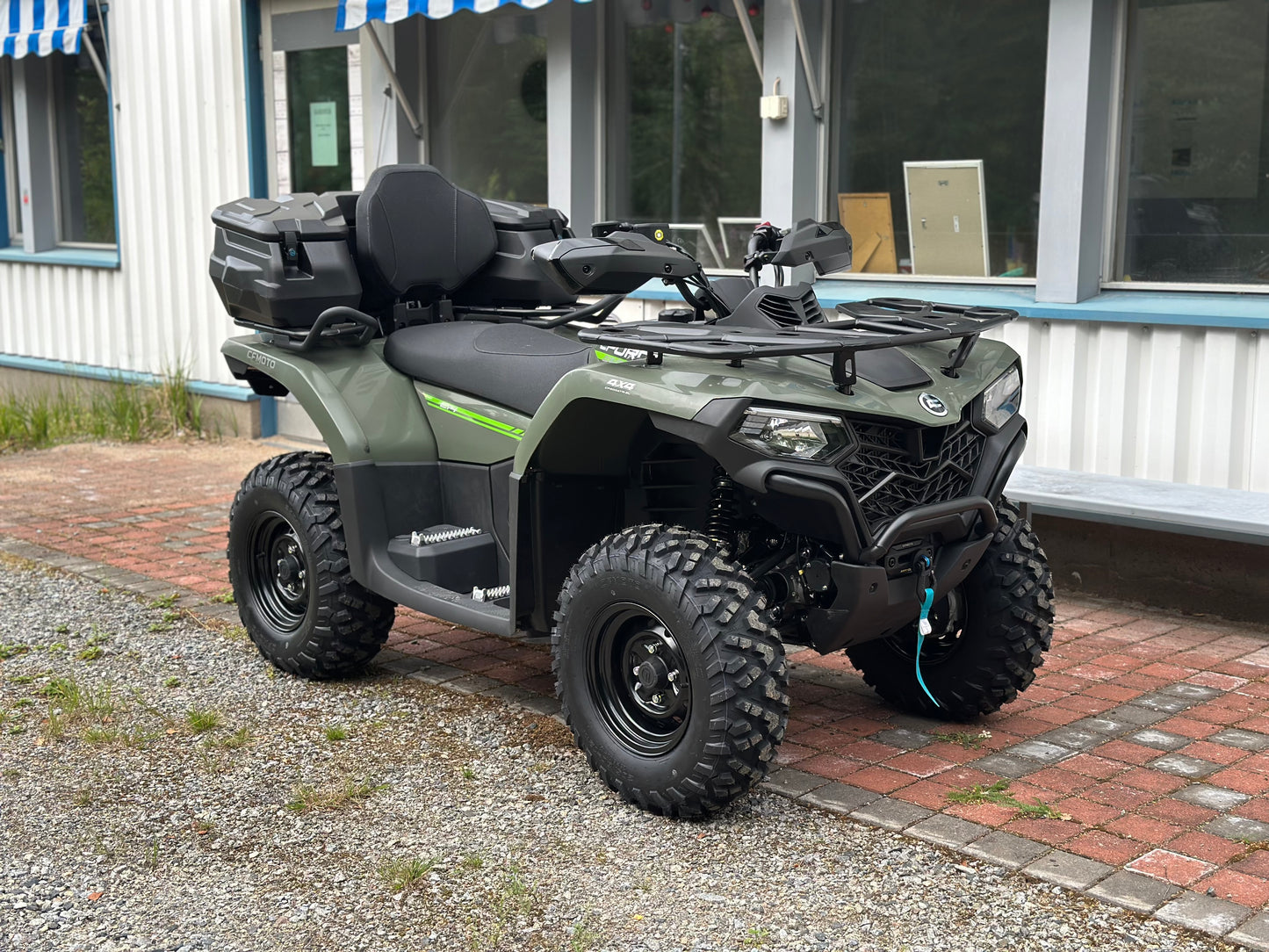 Traktorimönkijä, CFMOTO CFORCE 450L
