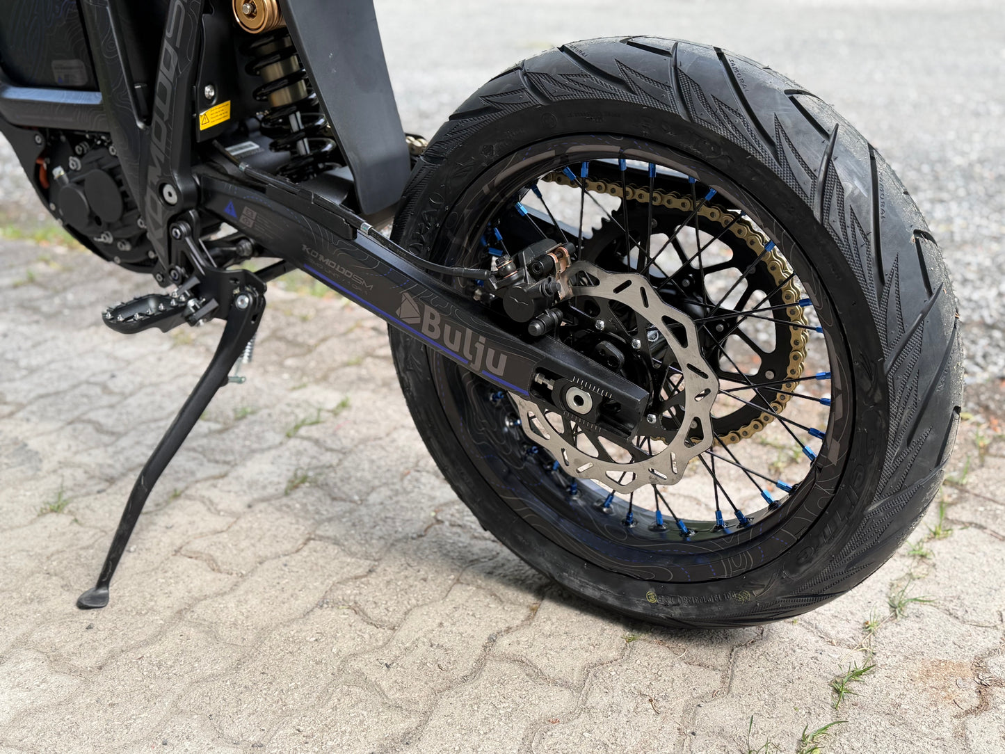 Supermoto Vanteet 17”, Talaria Komodo