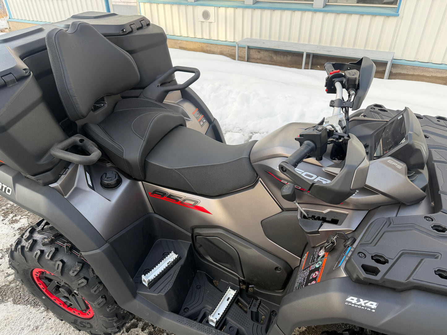 Traktorimönkijä, CFMOTO CFORCE 850 Touring ABS 80KM/H