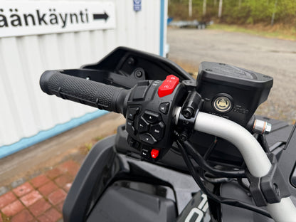 Traktorimönkijä, CFMOTO CFORCE 850 Touring