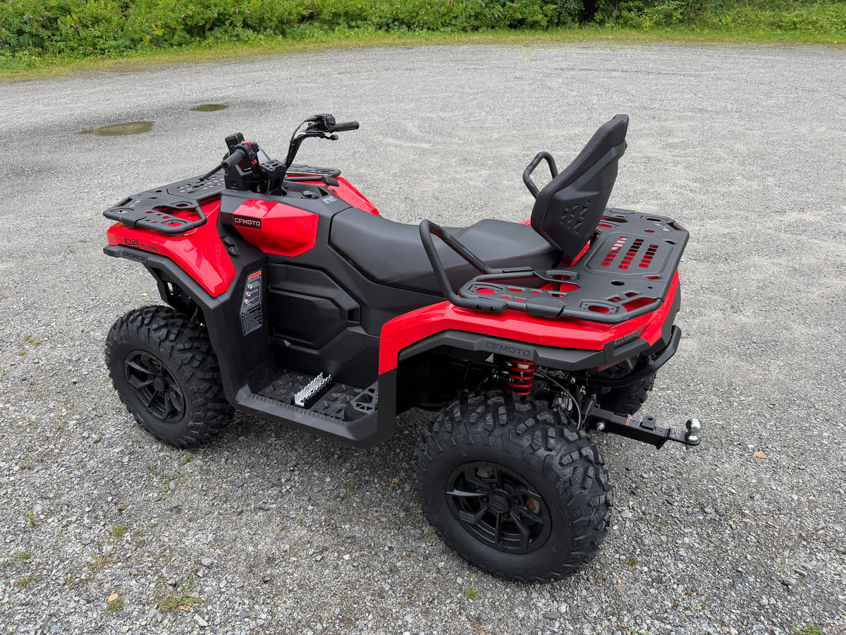 Traktorimönkijä, CFMOTO CFORCE C5L PITKÄ PUNAINEN
