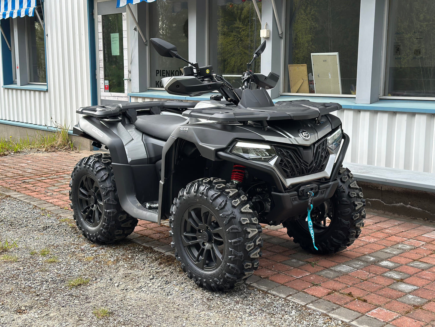 Traktorimönkijä, CFMOTO CFORCE 625