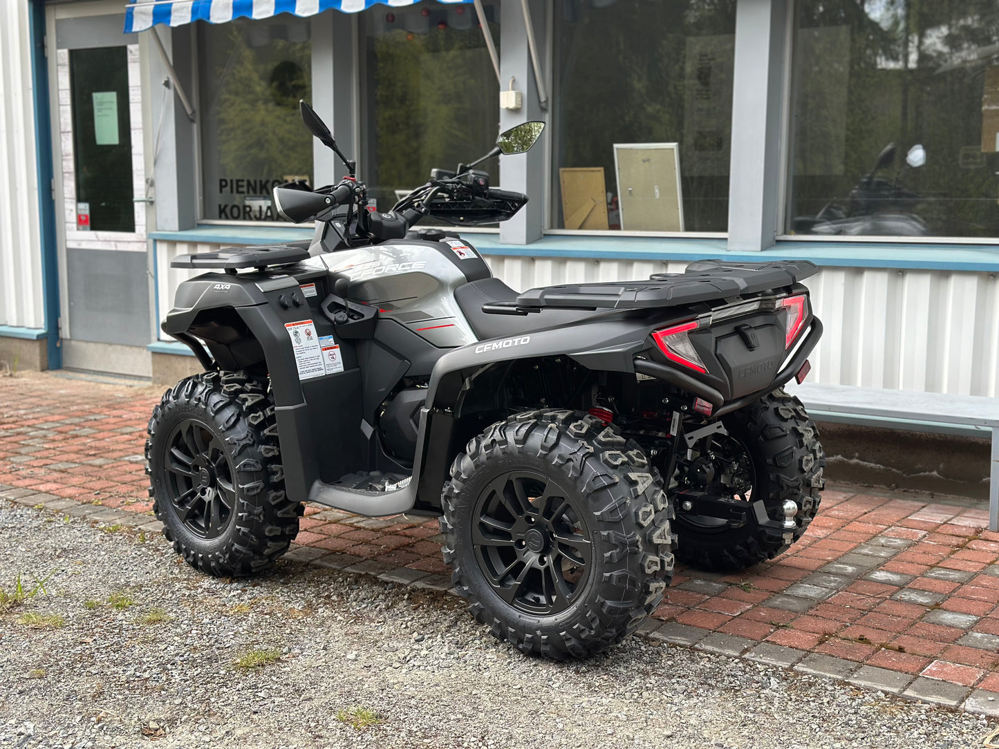 Traktorimönkijä, CFMOTO CFORCE 625