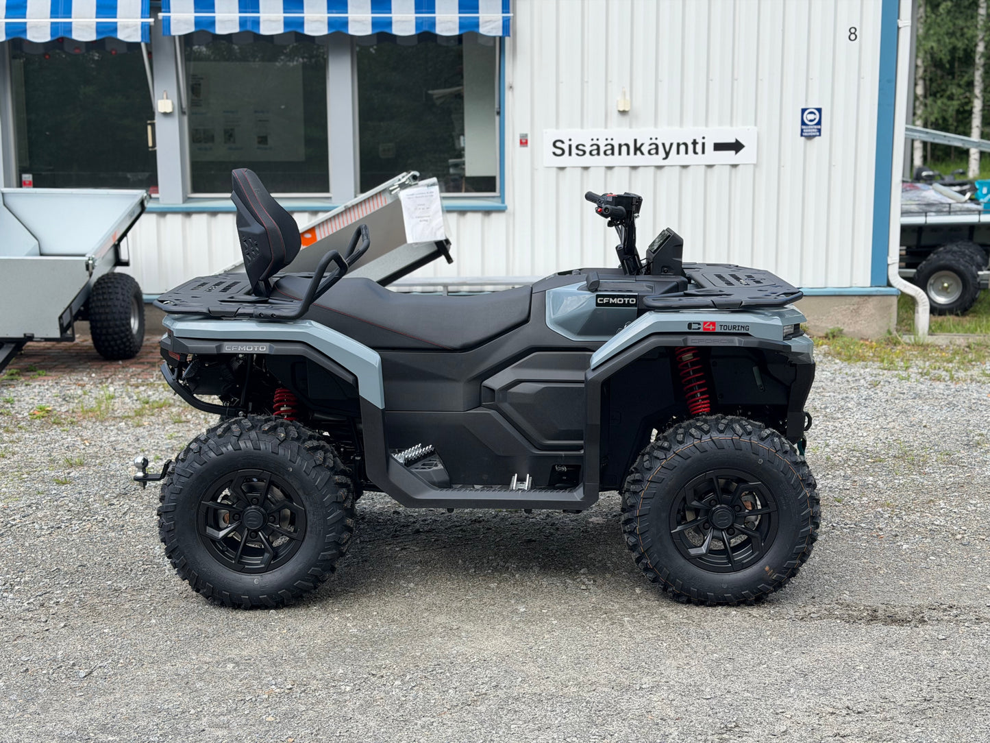 Traktorimönkijä, CFMOTO CFORCE C4 TOURING