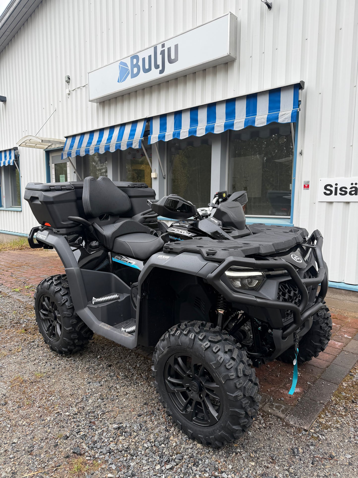 Traktorimönkijä, CFMOTO CFORCE 850 Touring
