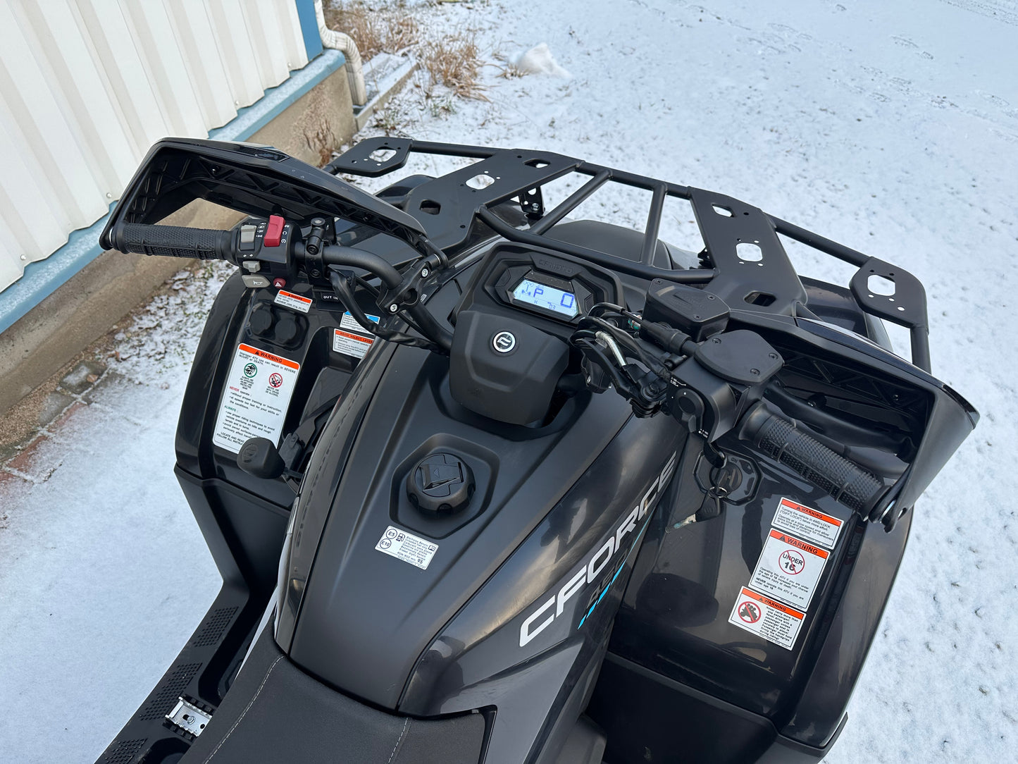 Traktorimönkijä, CFMOTO CFORCE 450L EPS, Musta