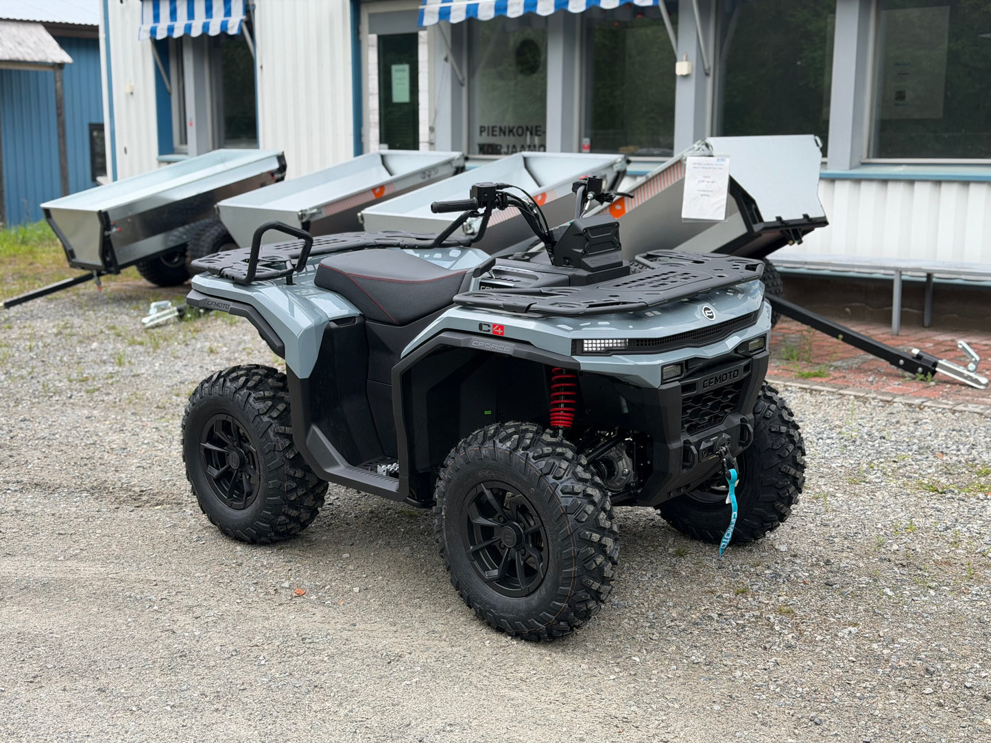 Traktorimönkijä, CFMOTO CFORCE C4 LYHYT