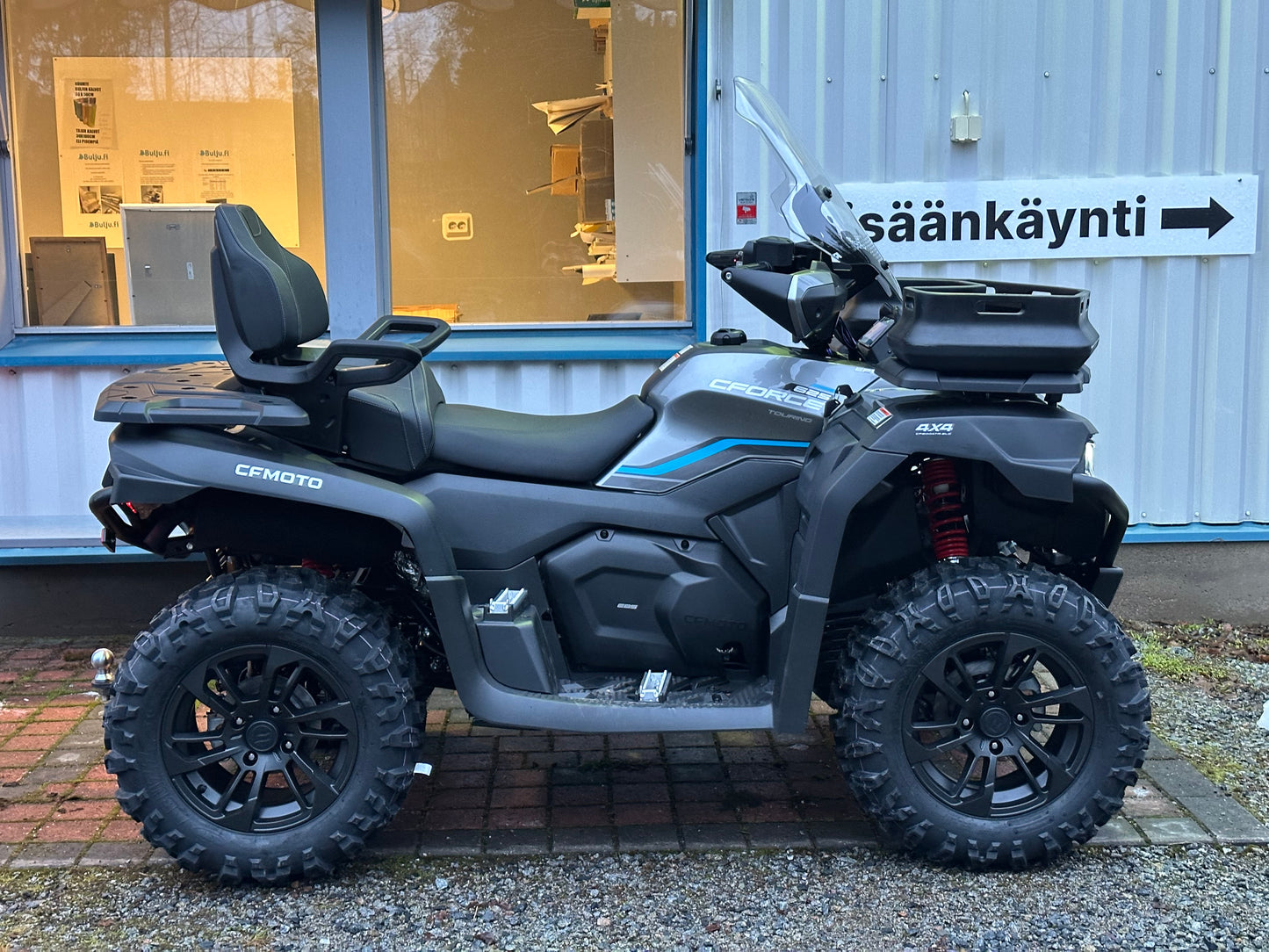 Traktorimönkijä, CFMOTO CFORCE 625 TOURING (PITKÄ)